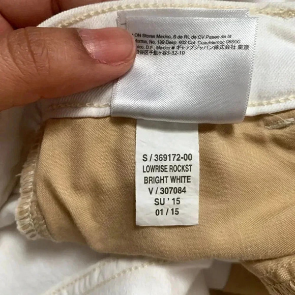 Old Navy Rockstar Slim Ankle Jeans Women’s Size 6 White Distressed Pants Stretch - Picture 8 of 12